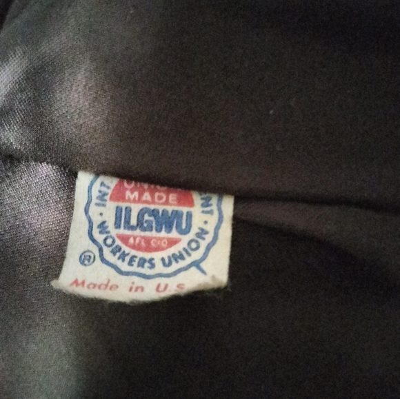 Vintage International Ladies’ Garment Workers’ Union (ILGWU) Brown Fur Jacket - Picture 4 of 7